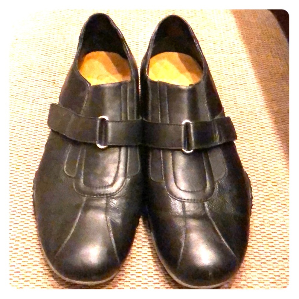 Men’s Cole Haan Nike Air shoes 8.5